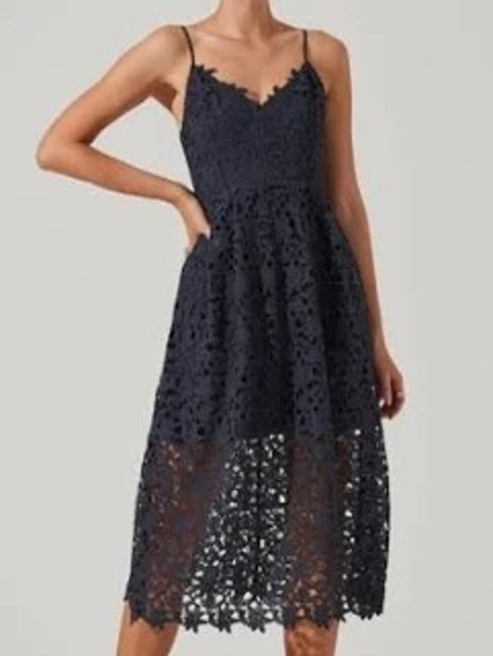 ASTR Womens Lace Midi Dress Wedding Guest Party Delicate Feminine Navy Large